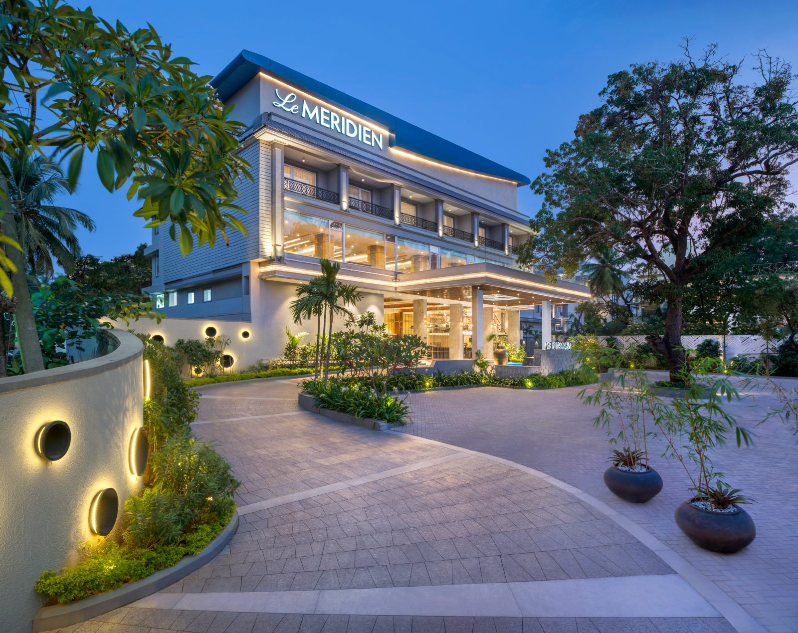 Aluminium Doors Le Meridian Hotel Candolim Goa