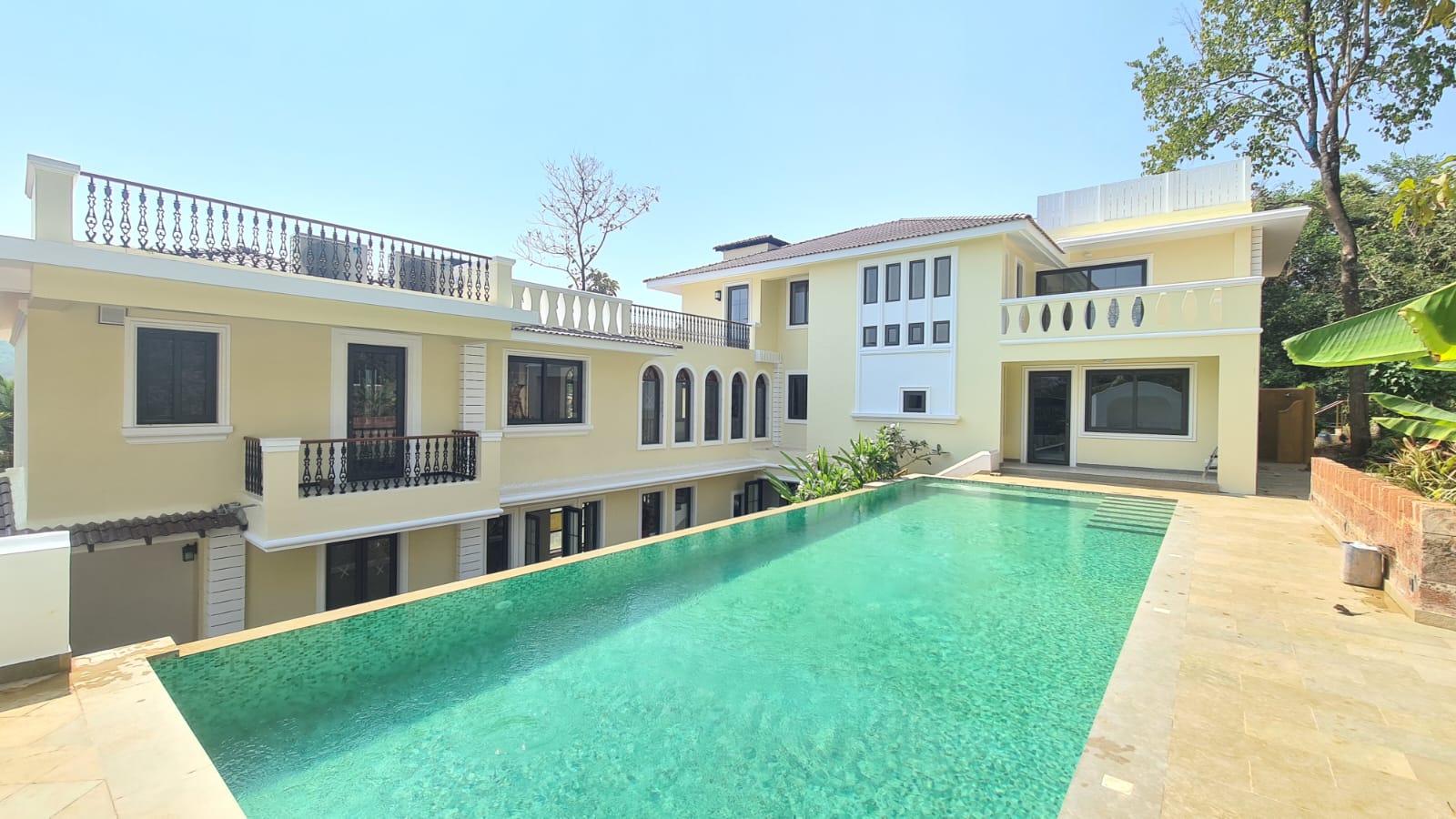 Aluminium Windows Ajay Singh Villa Assagaon Goa